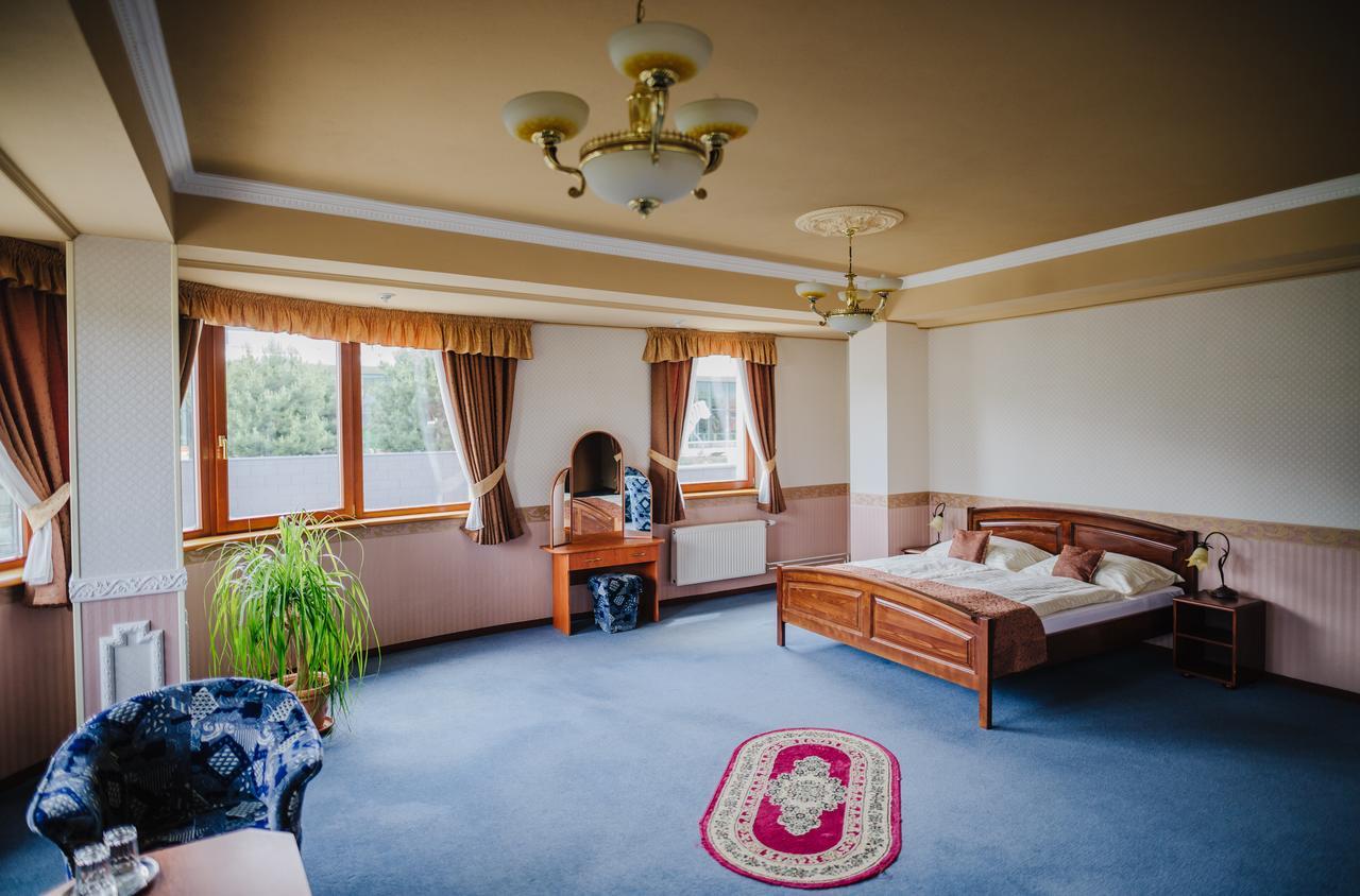 Hotel Gloria Palac Koszyce Zewnętrze zdjęcie